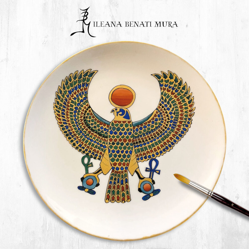 Piatto in porcellana serie “Gioielli” – Tutankhamon